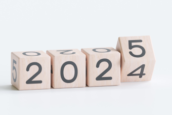 Wood cubes displaying 2024 and 2025