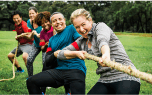Teambuilding tug of war activity