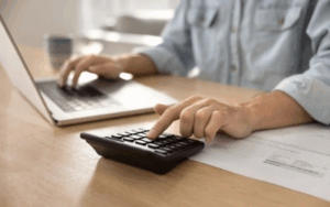 Employer calculating medial loss ratio 